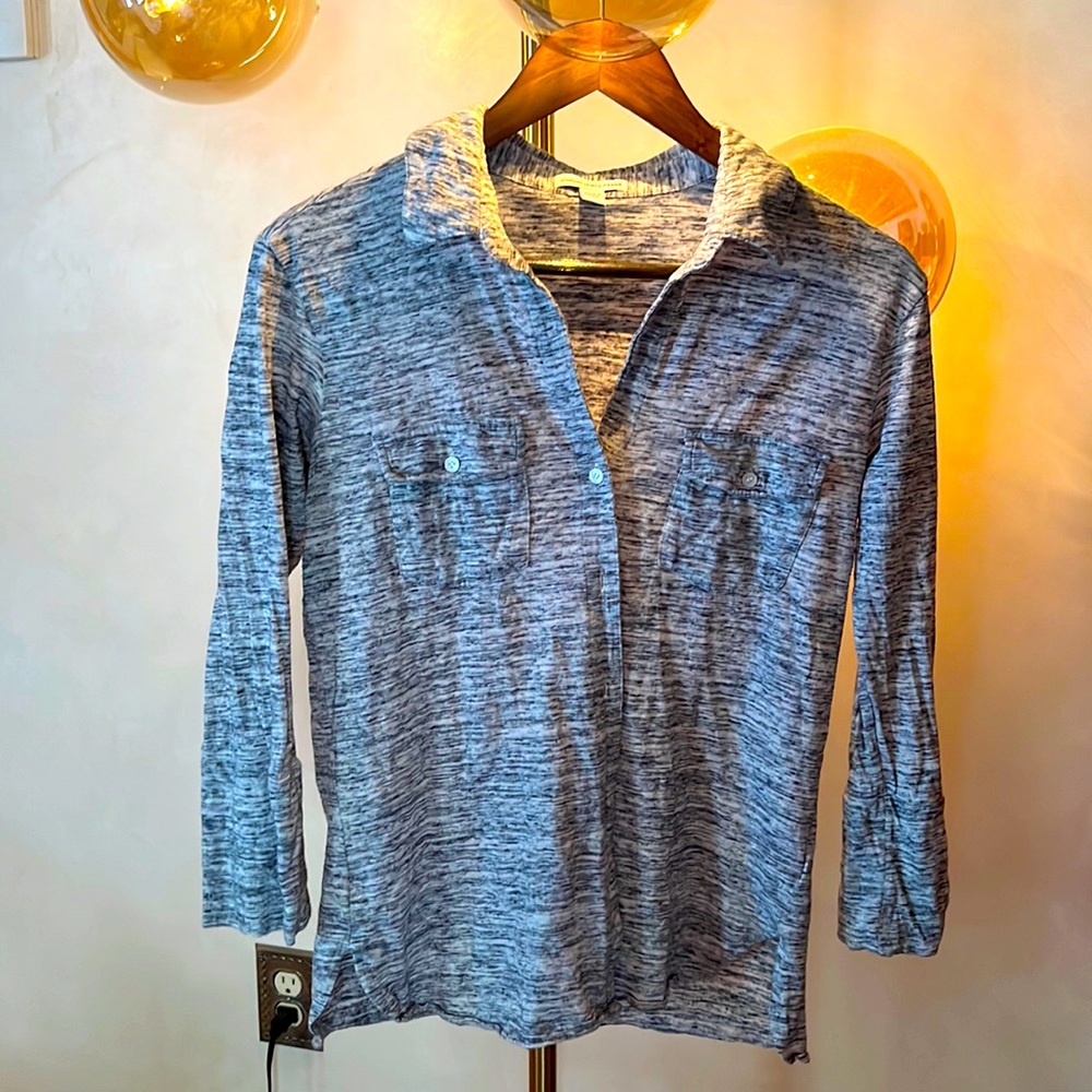 James Perse 100% cotton button down shirt 😍